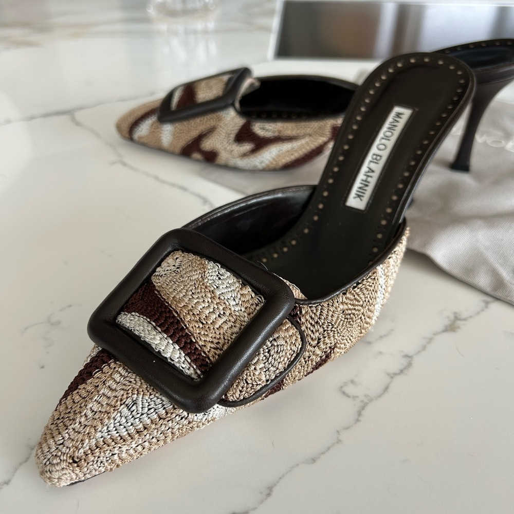 Manolo Blahnik Brown and Cream Woven Buckle Pointed-Toe Mules - Picture 5 of 5
